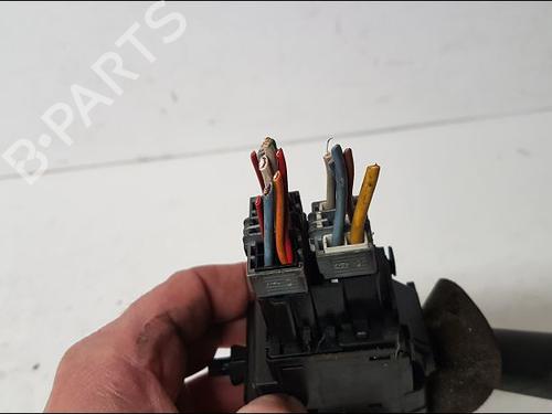 Used Steering column stalk PEUGEOT 306 Hatchback (7A, 7C, N3, N5) 1.9 D (68 hp) 14952952