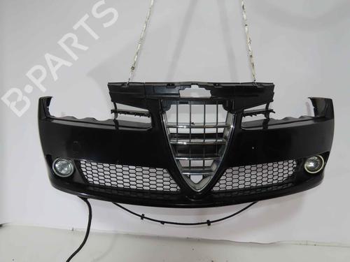 Used Front bumper Front bumper 37056012 37056012