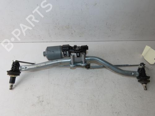 Used Front wiper motor Front wiper motor BMW X3 (E83) xDrive 20 d (163 hp) 33135731 33135731