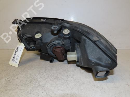Used Right headlight Right headlight OPEL ZAFIRA A MPV (T98) 2.2 DTI 16V (F75) (117 hp) 36481813 36481813