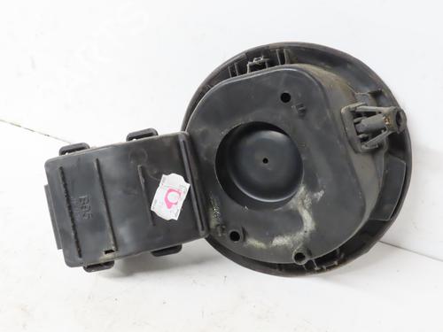 Klapa wlewu paliwa RENAULT MEGANE III Hatchback (BZ0/1_, B3_) 1.5 dCi (BZ09, BZ0D, BZ1W, BZ29, BZ14) | BP15624488C131 