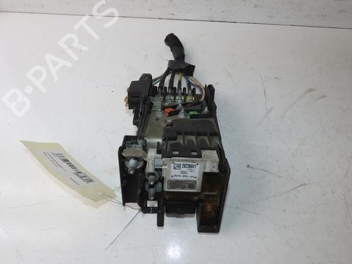 Used Fuse box Fuse box CITROËN C4 Picasso I MPV (UD_) 1.6 HDi 110 (112 hp) 33133210 33133210