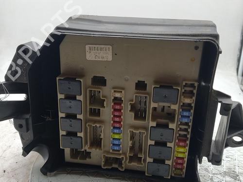Used Fuse box Fuse box RENAULT CLIO III (BR0/1, CR0/1) 1.5 dCi (C/BR0G, C/BR1G) (68 hp) 40241566 40241566