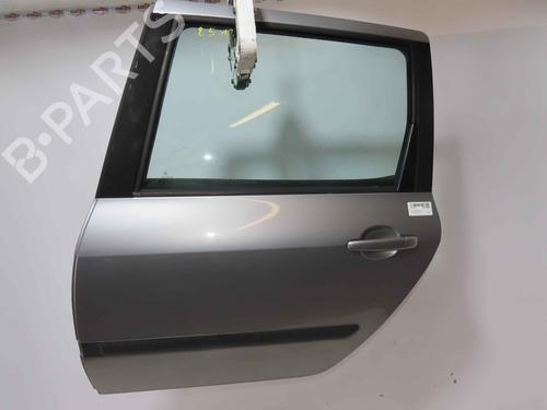 Used Left rear door Left rear door 37058093 37058093