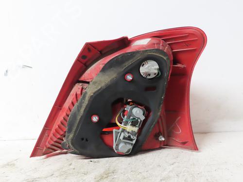 Used Left taillight TOYOTA YARIS (_P9_) 1.3 VVT-i (SCP90_, SCP90R) (87 hp) 16165062