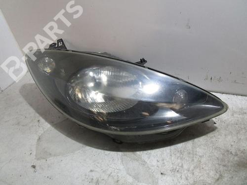 Used Right headlight Right headlight PEUGEOT 1007 (KM_) 1.4 HDi (68 hp) 10951870 10951870