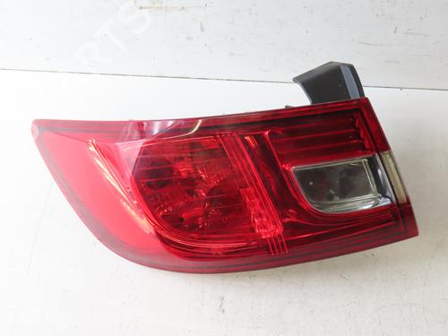 Used Left taillight Left taillight RENAULT CLIO IV (BH_) 1.5 dCi 90 (90 hp) 33135606 33135606