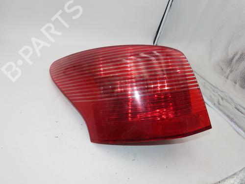 Feu arrière gauche PEUGEOT 407 SW (6E_, 6D_) 2.0 HDi (126 hp) 30824966