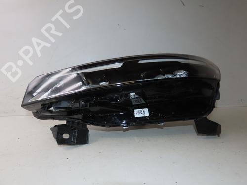 Used Left headlight RENAULT CLIO V (B7_) 1.0 TCe 90 (B7MT) (91 hp) 29414592