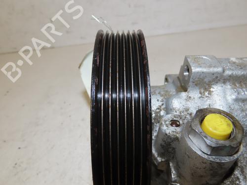 Used Steering pump RENAULT LAGUNA II (BG0/1_) 1.9 dCi (BG1A, BG1W, BG0G) (110 hp) 26195887