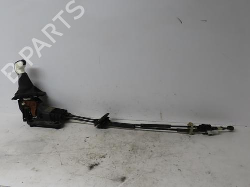 Used Gear lever PEUGEOT 208 I (CA_, CC_) 1.0 VTi (68 hp) 15624518