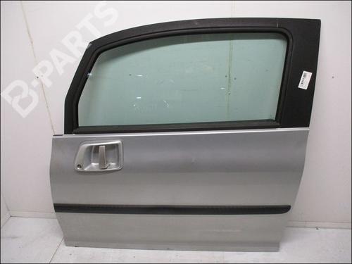 Used Left slide door Left slide door PEUGEOT 1007 (KM_) 1.4 HDi (68 hp) 10950400 10950400