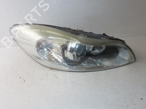Used Right headlight Right headlight VOLVO C30 (533) 1.6 D (109 hp) 33135147 33135147
