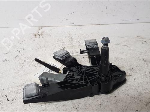 Used Rear wiper motor PEUGEOT 308 SW II (LC_, LJ_, LR_, LX_, L4_) 1.6 HDi 92 (92 hp) 15089509