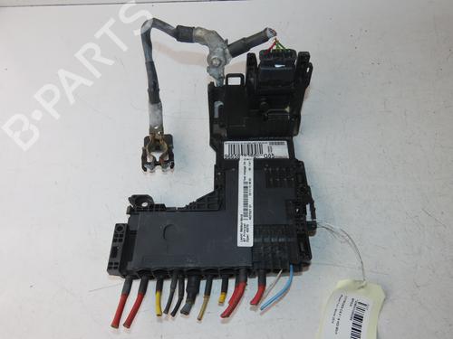 Used Fuse box CITROËN C4 II (NC_) 1.6 HDi 90 (92 hp) 33133212