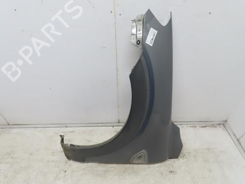 Used Left front fenders CHEVROLET CAPTIVA (C100, C140) 2.0 D (150 hp) 19690096