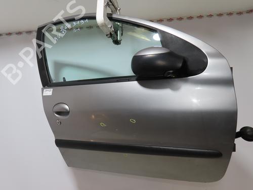 Used Right front door Right front door PEUGEOT 206 Hatchback (2A/C) 1.4 HDi eco 70 (68 hp) 34049259 34049259