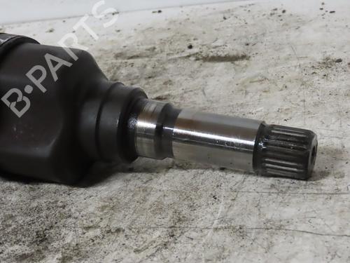 Used Right front driveshaft CITROËN C3 I (FC_, FN_) 1.4 HDi (68 hp) 16361569