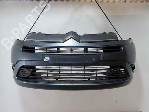 Used Front bumper Front bumper 37061624 37061624