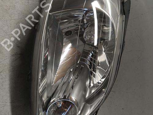 Used Right headlight Right headlight VW FOX Hatchback (5Z1, 5Z3, 5Z4) 1.2 (55 hp) 40111104 40111104