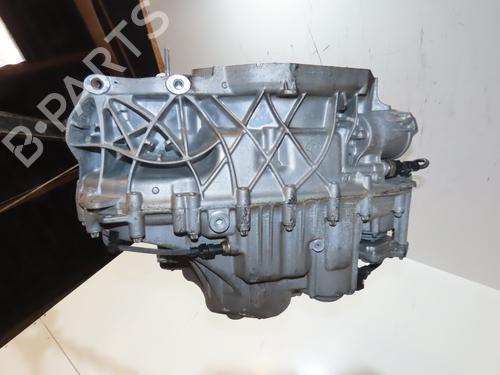 gearbox-renault-megane-iv-hatchback-b9amn_-2015-28685360 main image