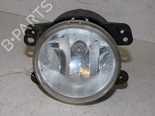 left-front-fog-light-fiat-freemont-345_-2011-29153779 main image