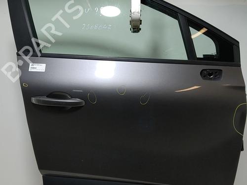 right-front-door-renault-captur-ii-hf_-2020-39755417 main image