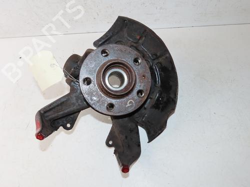 Used Left front steering knuckle Left front steering knuckle VW GOLF IV (1J1) 1.9 TDI (110 hp) 33133760 33133760