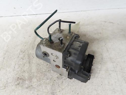Used ABS pump ABS pump RENAULT CLIO II (BB_, CB_) 1.2 16V (BB05, BB0W, BB11, BB27, BB2T, BB2U, BB2V, CB05,... (75 hp) 18352152 18352152