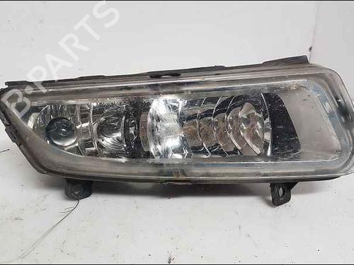 Used Right front fog light Right front fog light 37042215 37042215