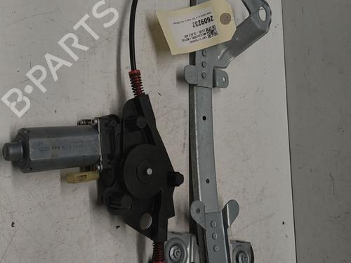 Elevador vidro frente esquerdo Elevador vidro frente esquerdo FORD FIESTA V (JH_, JD_) 1.4 TDCi (68 hp) 39893147 39893147