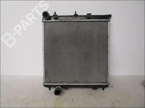 Used Water radiator Water radiator CITROËN C3 II (SC_) 1.4 HDi 70 (SC8HZC, SC8HR0, SC8HP4) (68 hp) 10940941 10940941