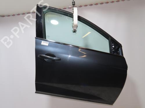 Used Right front door Right front door RENAULT MEGANE IV Hatchback (B9A/M/N_) 1.5 dCi 110 (B9A3) (110 hp) 33248092 33248092