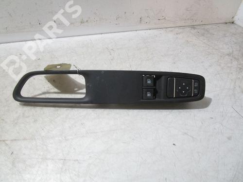 Used Left front window switch Left front window switch RENAULT CLIO IV (BH_) 1.5 dCi 90 (90 hp) 10949546 10949546