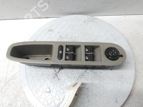 Fensterheberschalter links vorne für Fensterheberschalter links vorne 38762897 38762897