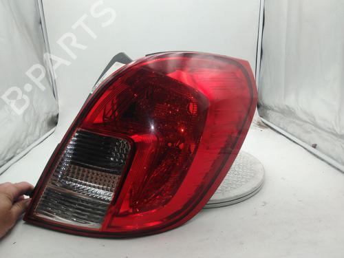 Used Right taillight Right taillight 37500418 37500418