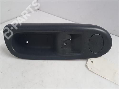 Used Switch RENAULT CLIO II (BB_, CB_) 1.5 dCi (B/C2J) (68 hp) 10946922
