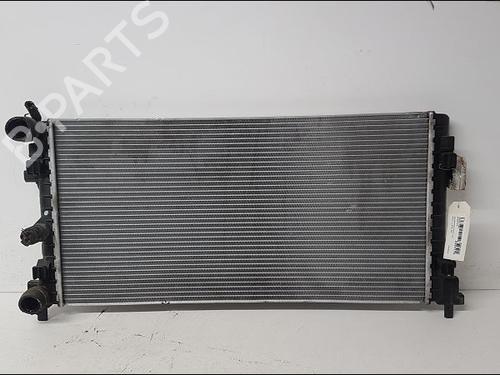Used Water radiator VW POLO V (6R1, 6C1) 1.6 TDI (75 hp) 14952491