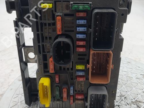 Used Fuse box Fuse box PEUGEOT 407 SW (6E_, 6D_) 2.0 HDi 135 (136 hp) 40204591 40204591