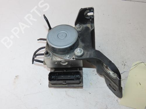 Used ABS pump ABS pump OPEL CORSA D (S07) 1.4 (L08, L68) (100 hp) 33133828 33133828