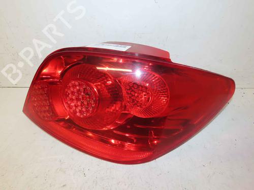 Used Right taillight Right taillight 37054317 37054317