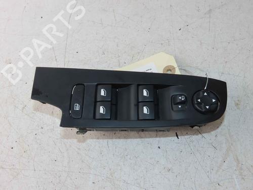 Used Left front window switch Left front window switch 37058576 37058576