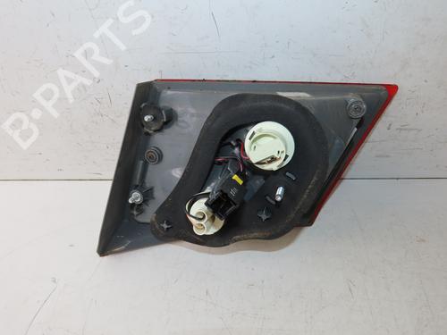 Venstre baglygte bagklap RENAULT LATITUDE (L70_) 2.0 dCi 175 (L70Y, L734) (173 hp) 29153964