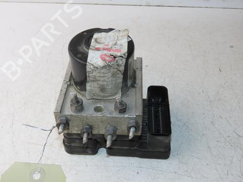 Used ABS pump ABS pump RENAULT MEGANE III Hatchback (BZ0/1_, B3_) 1.5 dCi (86 hp) 33133860 33133860