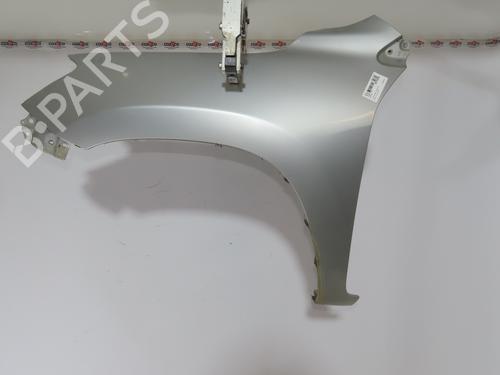 Guarda-lamas esquerdo Guarda-lamas esquerdo TOYOTA RAV 4 III (_A3_) 2.2 D 4WD (ALA30_, ALA30R) (150 hp) 32458068 32458068