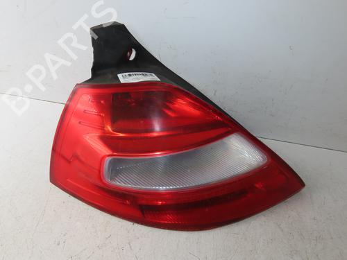 Farolim esquerdo Farolim esquerdo RENAULT MEGANE II (BM0/1_, CM0/1_) 1.9 dCi (131 hp) 33893737 33893737