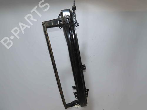Used Front bumper reinforcement Front bumper reinforcement 37059074 37059074