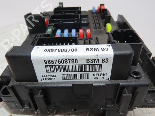 Used Fuse box PEUGEOT 206+ (2L_, 2M_) 1.4 HDi eco 70 (68 hp) 24378560