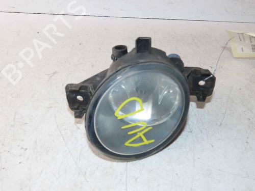 Used Right front fog light Right front fog light 37058083 37058083