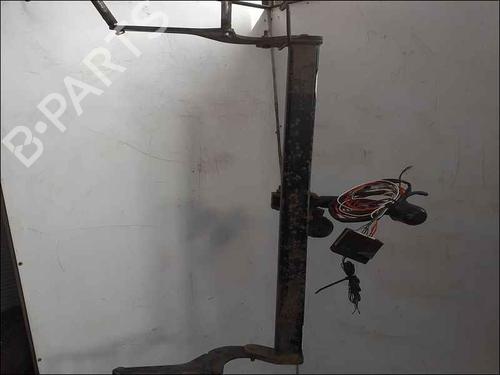tow-ballmechanism-renault-clio-iv-bh_-2012-2013-2014-2015-2016-2017-2018-2019-2020-2021-37059359 main image